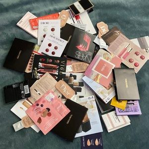 Huge bundle of makeup, skincare, fragrance and haircare samples (40+ items)